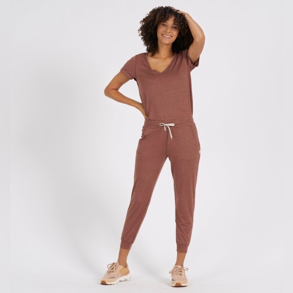 Vuori All Day Jumpsuit Womens Small Short Sleeve Terracotta Heather Brown
